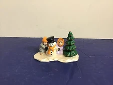Vintage ~ Byron Molds ~ 1979 Kids Building A Snowman ~ Handpainted