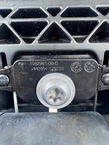 Original Tesla Türgriff außen vorne links Model S 1082981-00-C - Bild 5 von 5