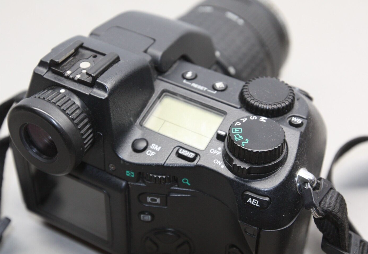 Olympus Camedia E-10 4.0 Megapixel Digital Camera TESTED | eBay
