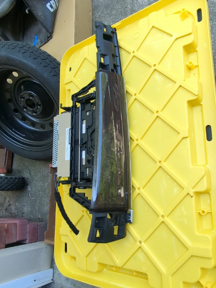 BMW 750Li 750i F01 F02 2011-2015 tablero DVD CD cambiador cubierta moldura panel de madera OEM Foto 3 de 4