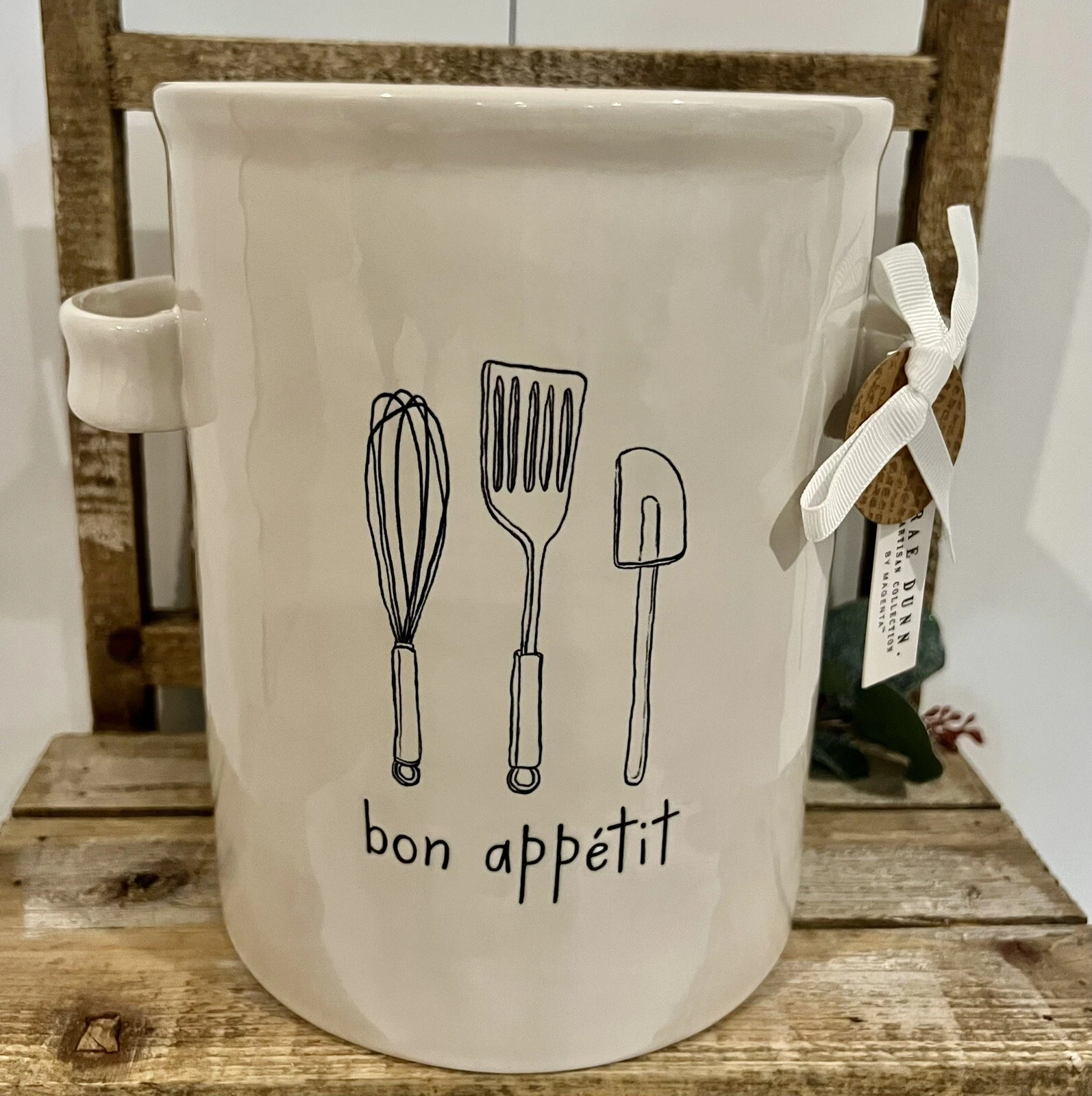 NEW Rae Dunn BON APPETIT Sketch Line Utensil Holder Crock W/ Whisk Spatula Spoon