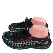 Keen Uneek Women BLUE BLACK  Sandals Hiking US WOMEN  Sz 8.5