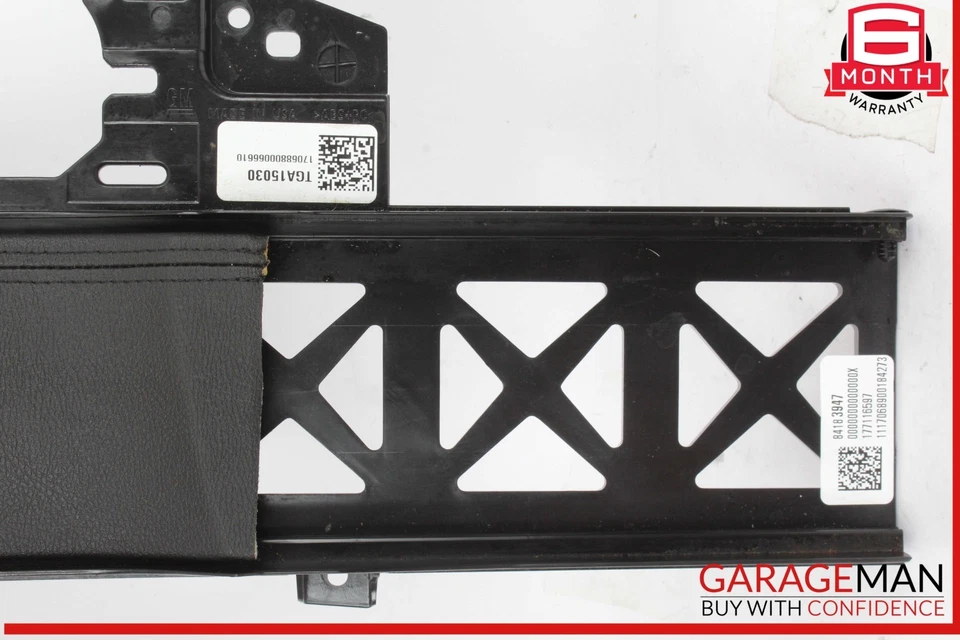 Portavasos consola central delantera Cadillac XT5 17-20 panel de ajuste OEM Foto 3 de 4