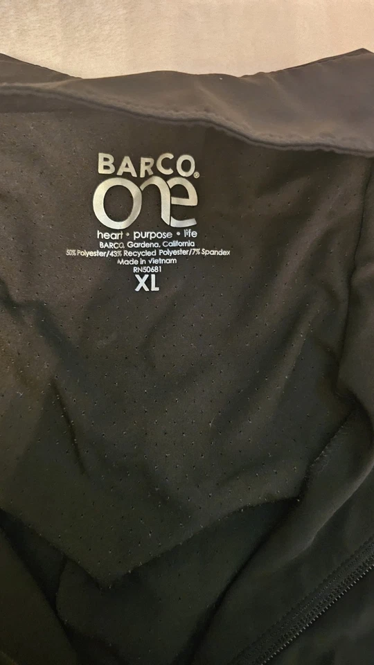 Barco One 50681 Crew Neck Full Zip 2-Pocket Scrub Work Jacket Black XL - Image 2 of 3