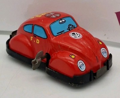 Vintage Yone Yoneya Blech Fire Chief Friktion Vorwärts Rückwärts Bump & Go Auto
