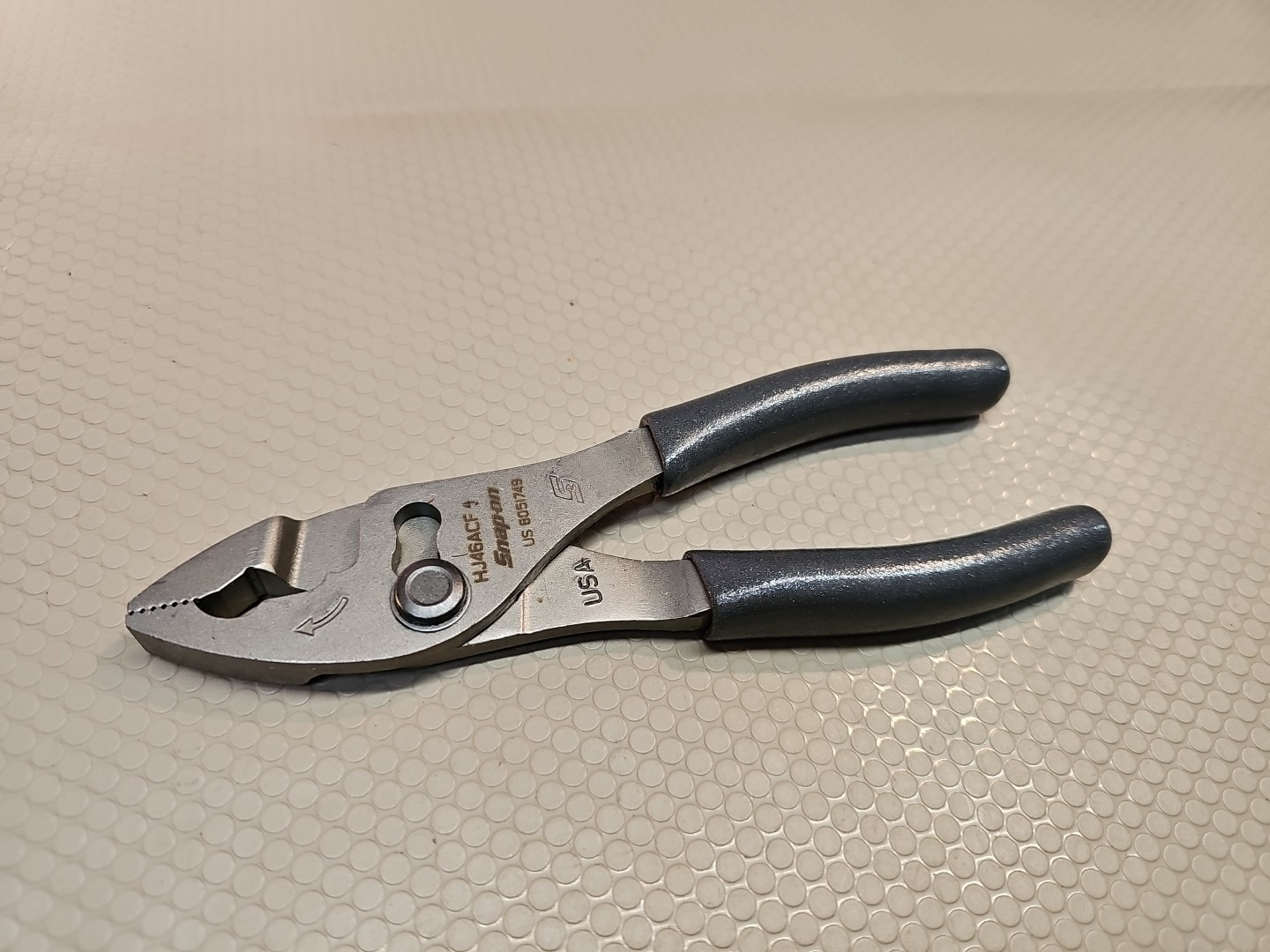 Snap-on NEW HJ46ACF 6-inch Grey Blue Soft Grip Combination Slip Joint Pliers