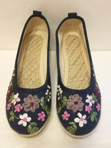 Navy Blue Embroidered Floral Wedge Slip On Shoes Size 8.5 (39)