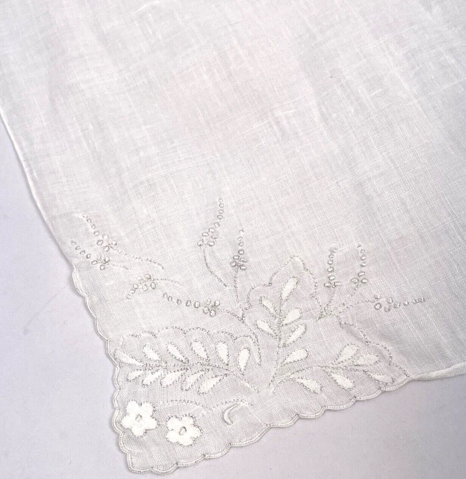 Vintage White Embroidered Linen Handkerchief Hankie Wedding 13" x 13" - Image 3 of 4