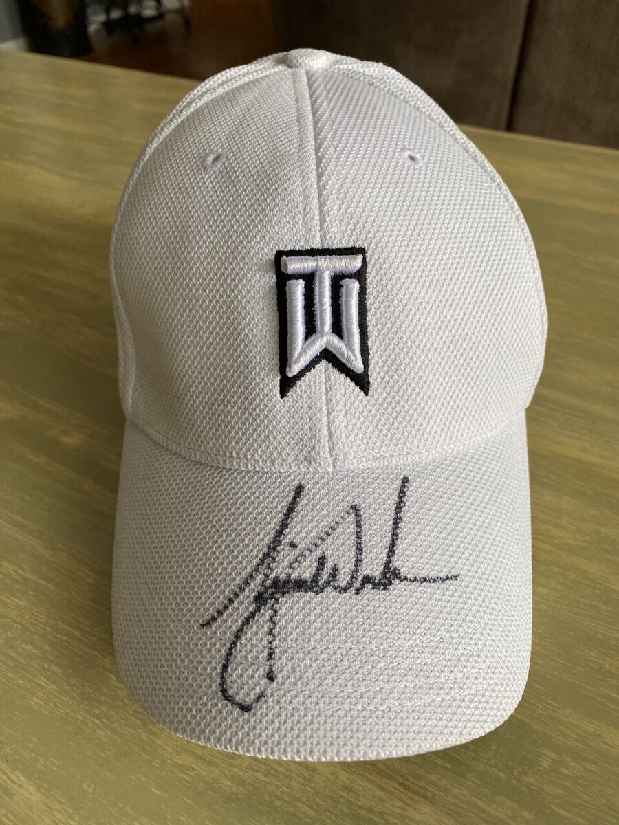 Tiger Woods autographed signed auto TW logo Nike One golf Tiger Woods autographed signed auto TW logo Nike One golf