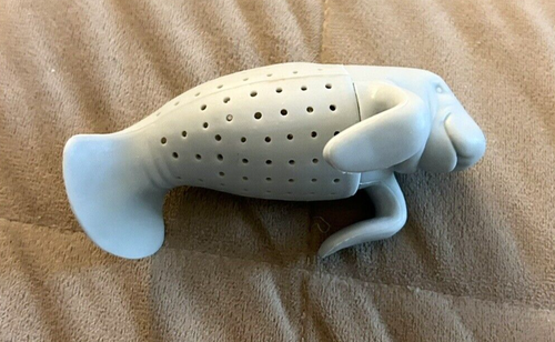 ๐ซ Novelty Silicone Fred Manatee Tea Infuser Hangs on Edge of Cup 4.5โ Length - Picture 3 of 8