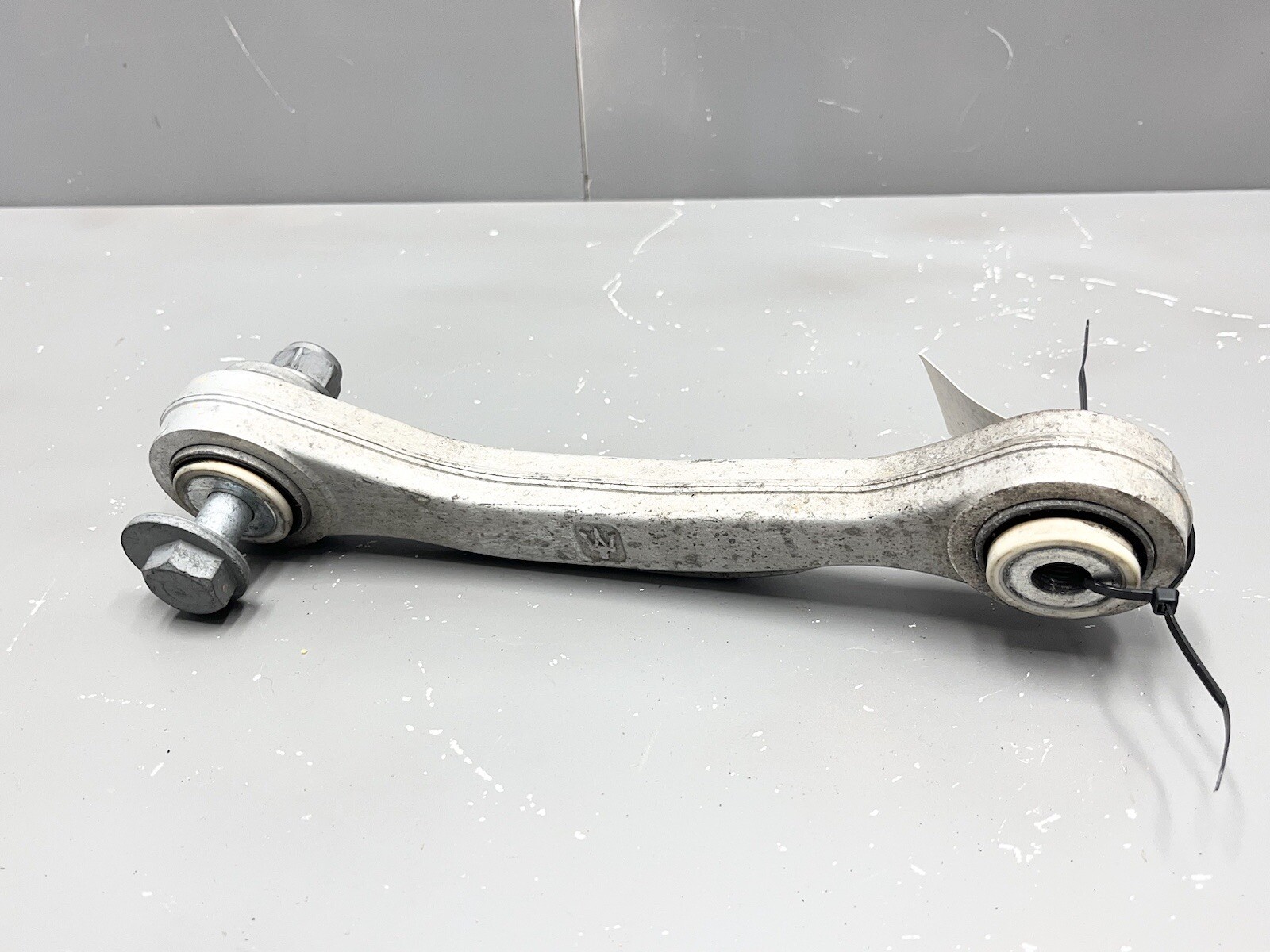 ⭐️2017-2022 MASERATI LEVANTE REAR RIGHT UPPER CAMBER CONTROL ARM OEM