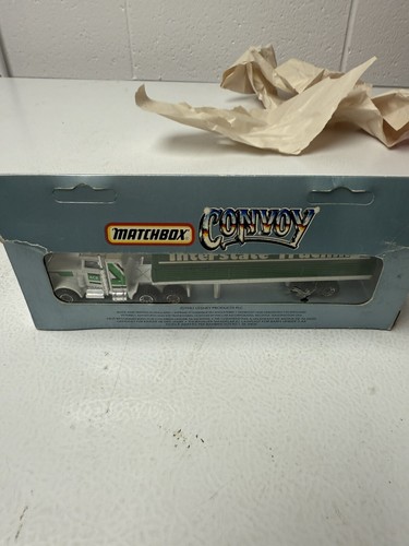 Matchbox Convoy Peterbilt Truck Interstate Trucking Boxed Toy Model 165 mm CY-5 - Picture 3 of 4
