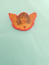 1989 VINTAGE HALLMARK CARDS INC MADE IN USA LOVELY LOVE ANGEL PIN BROOCH FV1453