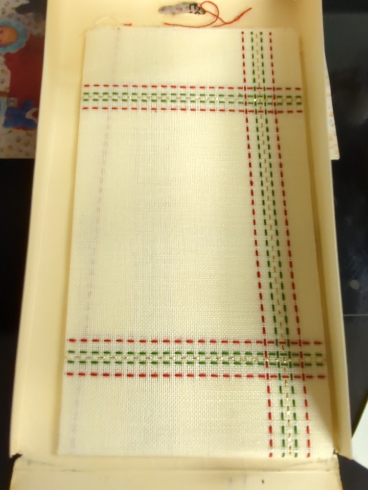 BUCILLA ZWEIGART 28 CT CHRISTMAS SHENANDOAH AIDA 14X18 FABRIC NEW eBay