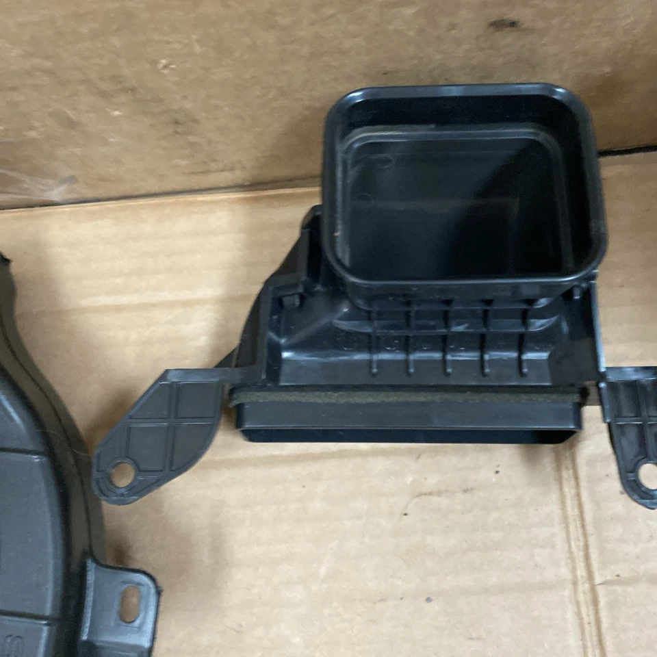 Climate 后暖通空调鼓风机电机 2014 斯巴鲁 Xv crosstrek 后部 45810FJ000 — 第 3/4 张图片