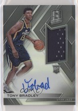 2017-18 Panini Spectra Rookie Jersey Auto 116/299 Tony Bradley #114 Auto 5w7