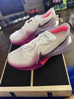 Nike ZoomX Vaporfly Next% 3 size11 White/Vivid Purple/Purple Agate/Black