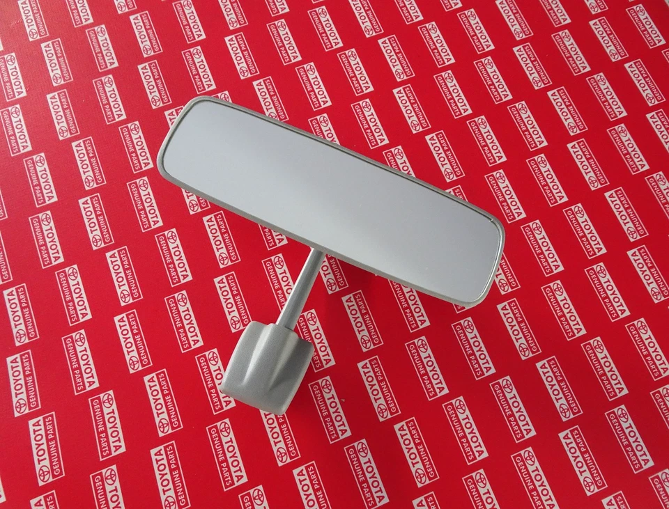 1970 1971 1972 1973 1974 1975 1976 1977 Toyota 1000 KP31 KP36 KP37 KP39 Mirror - Image 2 of 4