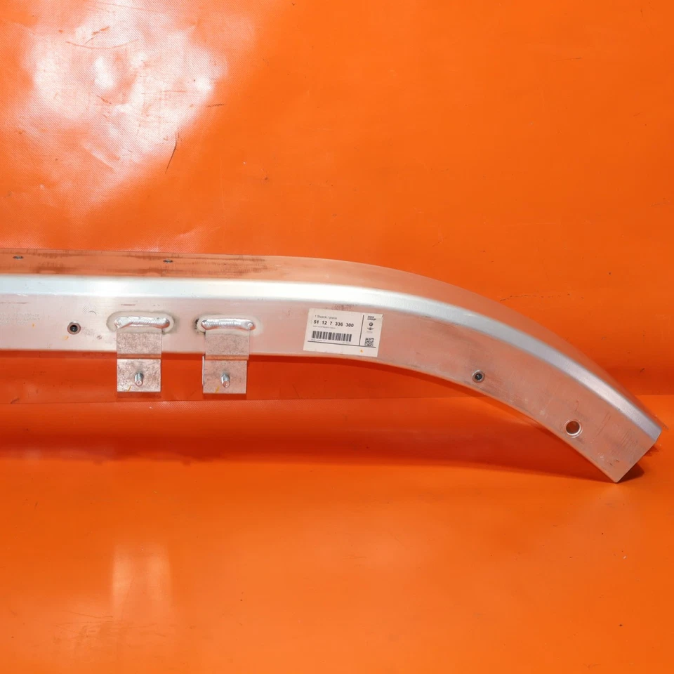 BMW I8 refuerzo trasero 2014 2015 2016 2017 2018 2019 7336300 OEM Foto 4 de 4