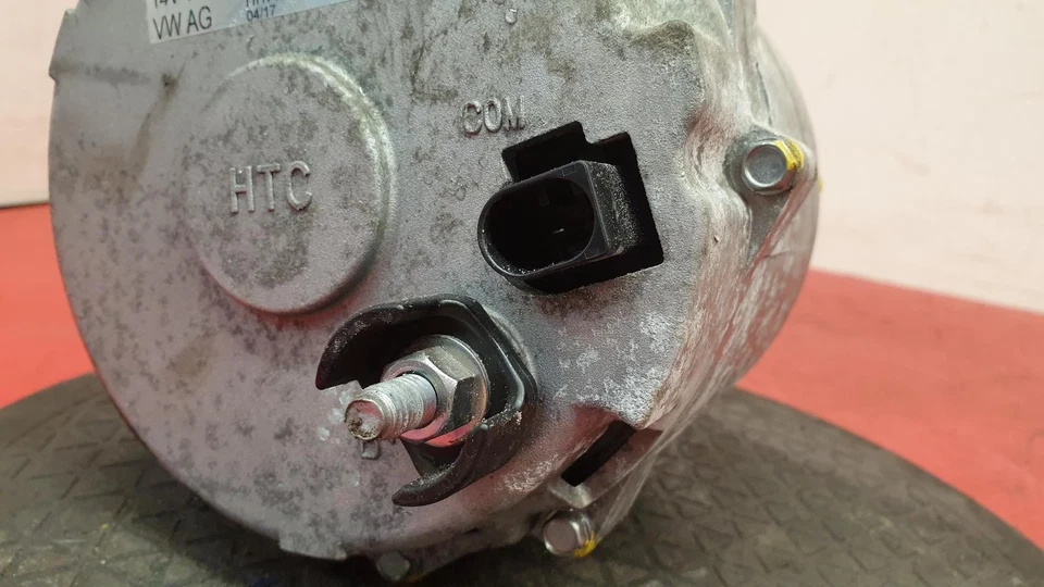 AUDI RS6 MK4 C7 2017 ALTERNATOR 4.0L PETROL CWUB 079903015P - Image 3 of 4