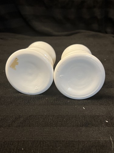 Milk Glass Candle Holder Vintage Set Classic Design Vintage White Milk Glass - Picture 4 of 5