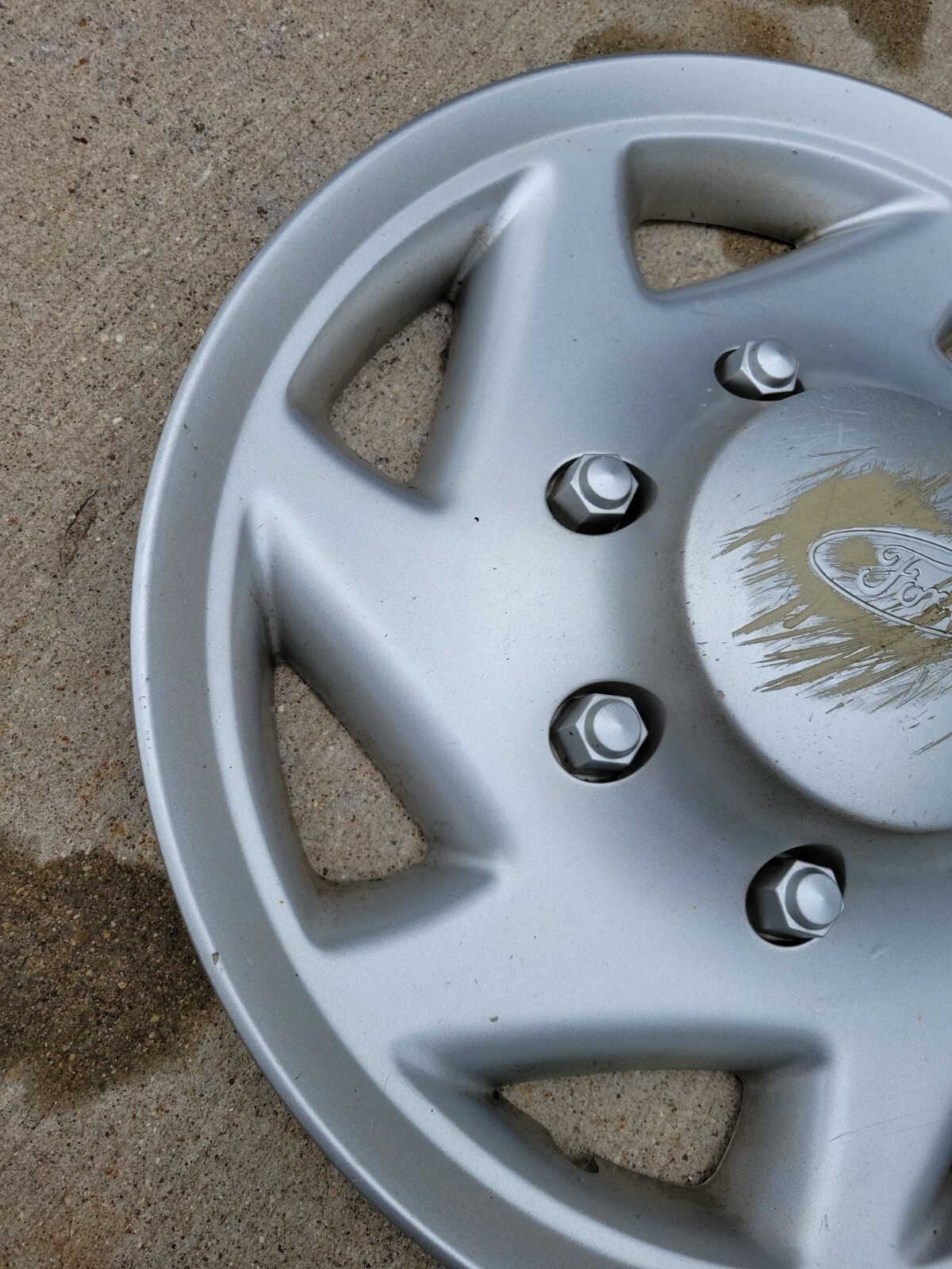 9714 Ford Econoline E250 E350 Van 16" Hubcap Wheel Cover F8UA1130AA