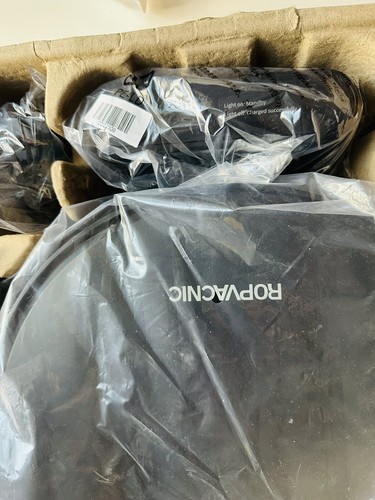 ROPVACNIC Robot Vacuum Cleaner with 3000Pa Cyclone Suction Charger Included - Picture 7 of 8