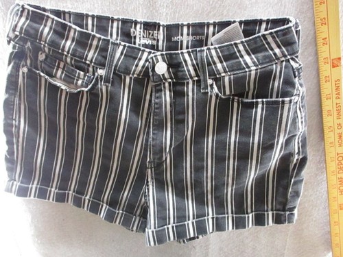 Striped Mom denim shorts sz 9 