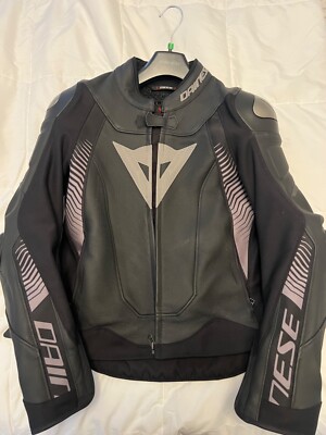 Dainese Super Speed Perforated Leather Jacket Size 48 Black