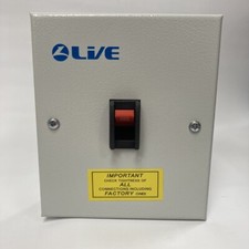 Live 32A TP+N Metal 3 Phase Isolator Switch Triple Pole - TPNI32
