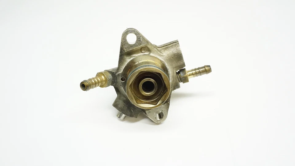 Audi S6 2013 2014 2015 bomba de combustible de alta presión 079127025T Foto 2 de 3