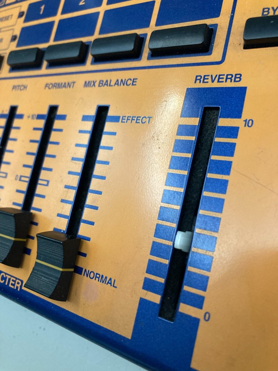 BOSS VT-1ボイスチェンジャー BOSS VT-1 Voice Transformer | Vintage Synth Explorer