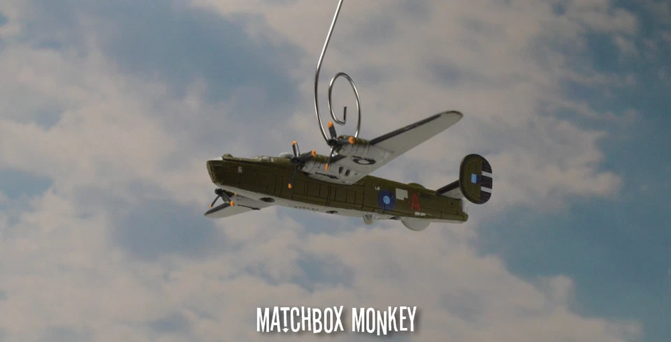 RAF Royal Air Force B-24D Liberator Segunda Guerra Mundial Adorno de Navidad Avión B24 B 24 Foto 3 de 4