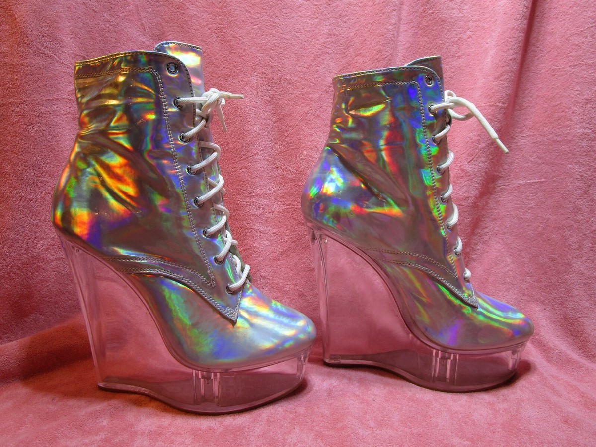 LEMON DROP SILVER IRIDESCENT PLATFORM LACE-UP BOOTS SZ 10