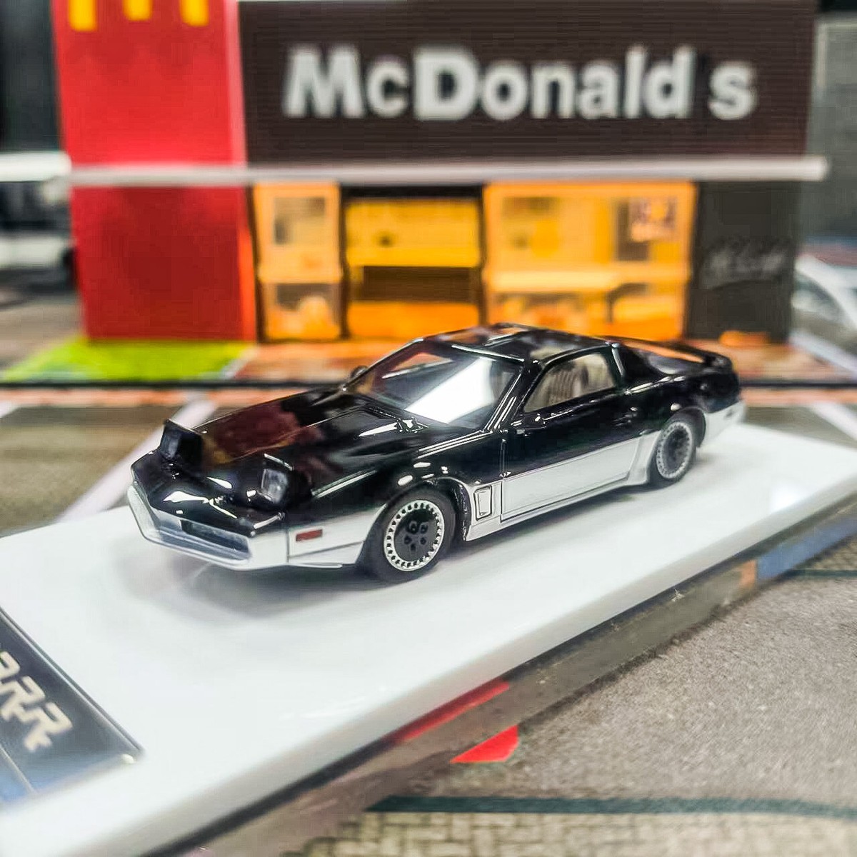 TNT Villain 1/64 High Quality Resin Knight Rider Pontiac KARR