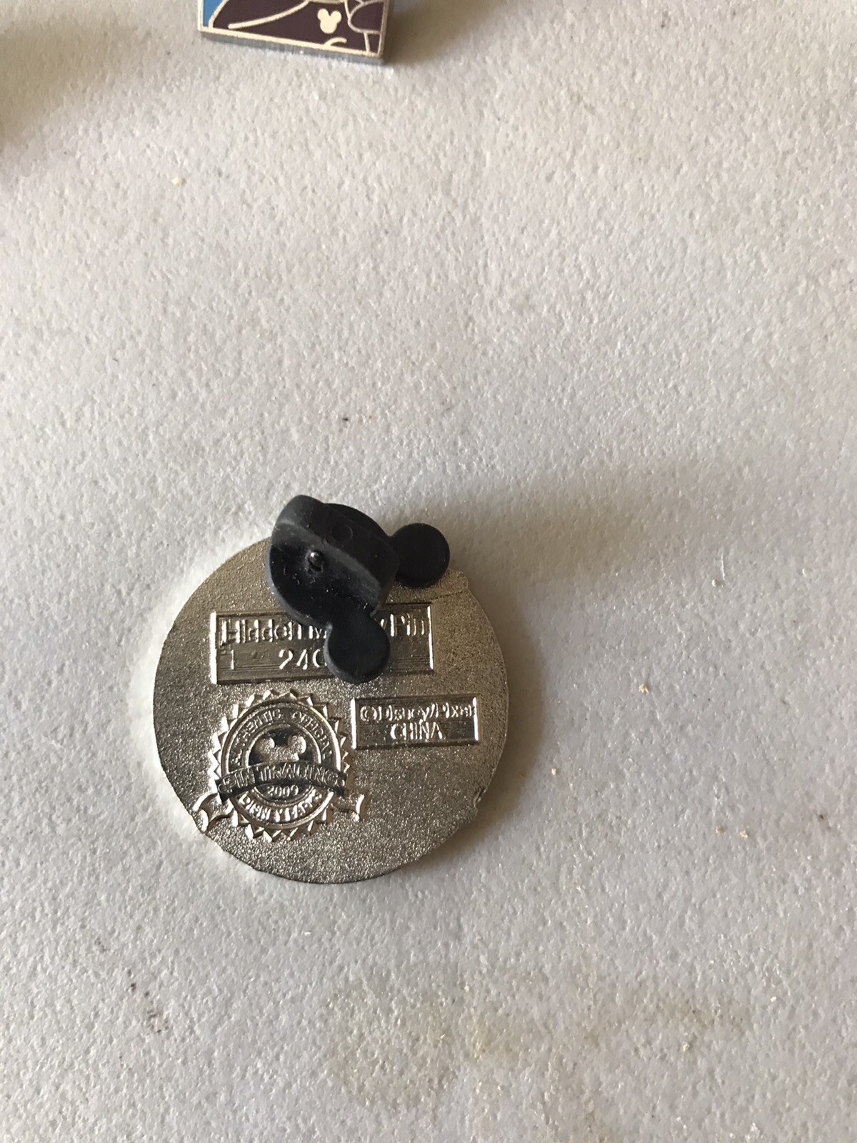 Picture 1 of 2