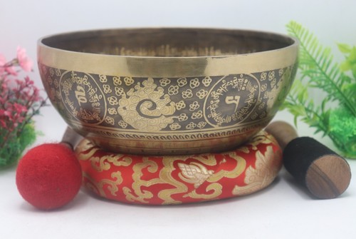 🌟 10-Inch Handcrafted Meditating Yogi Singing Bowl Set: Awaken Your Spirit - Picture 3 of 6