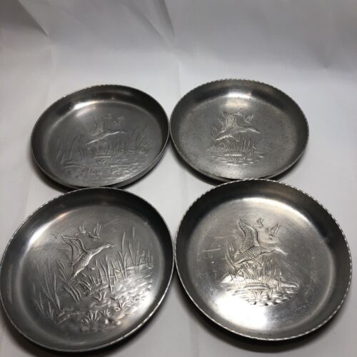 Hammered ALUMINUM  Dish 5 inch  - Coasters Duck Pond Pattern - Set of 4 - Picture 1 of 6