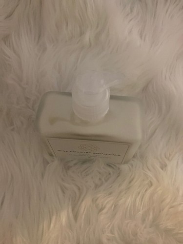 2 Wine Country Botanicals Napa Hand And Santa Bárbara Body Lotion - Picture 5 of 5
