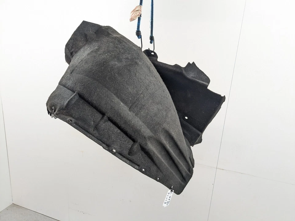 VOLVO XC60 WHEEL ARCH LINER SPLASH GUARD FRONT RIGHT DRIVER SIDE 2016 - Image 2 of 4