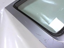 Porte avant et accessoires Suzuki WAGON R+
