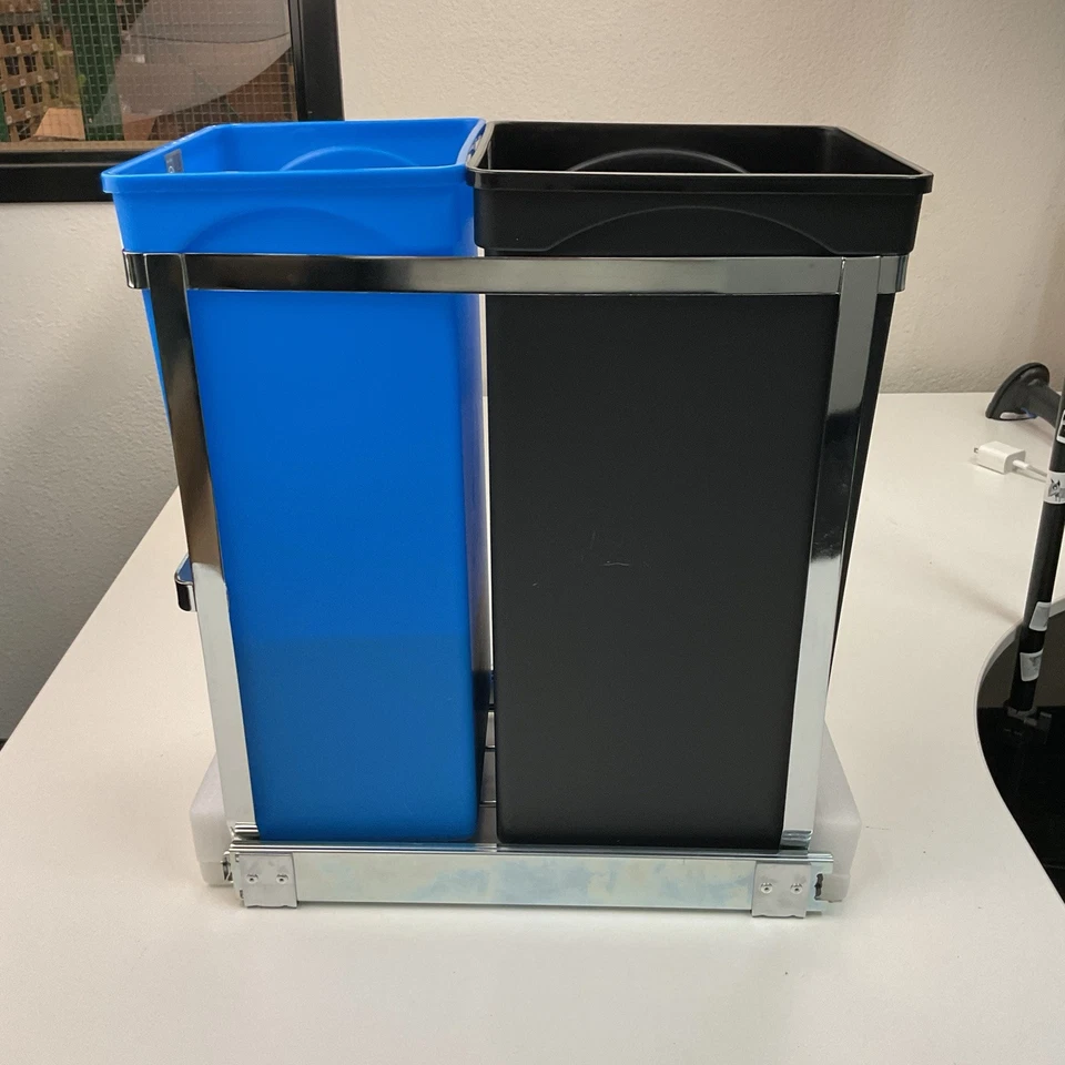 Bote de basura extraíble SimpleHuman 35L/9.3G doble compartimento debajo del mostrador CW1016 Foto 3 de 4