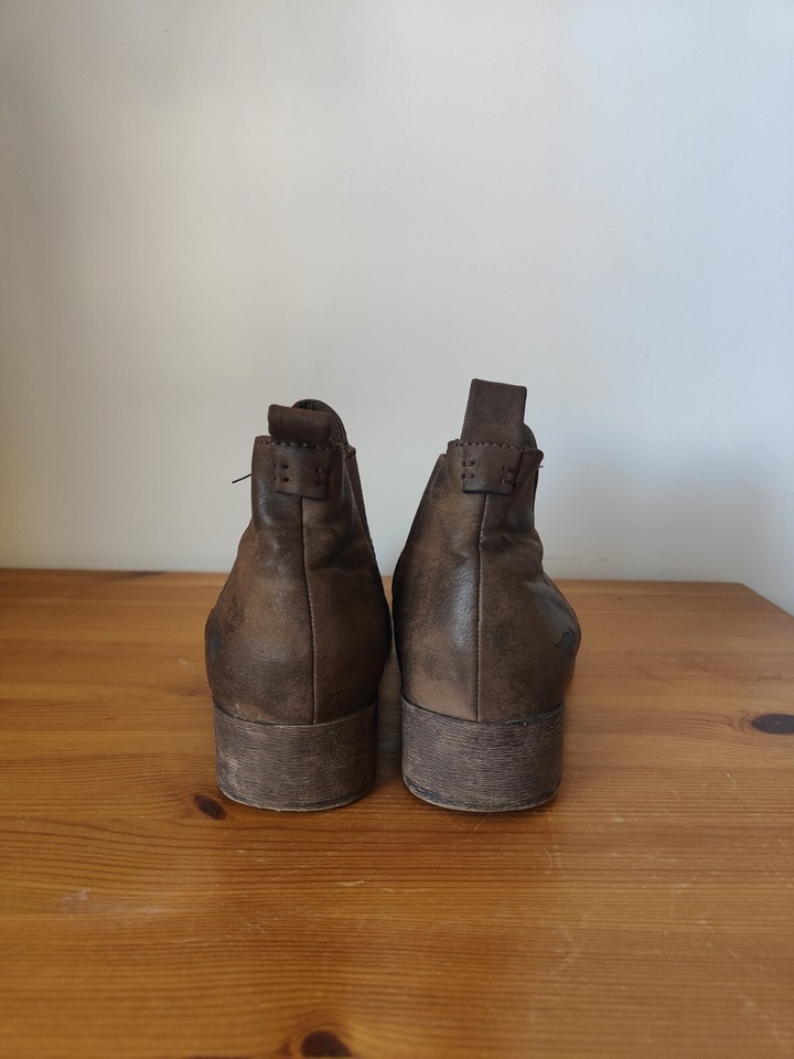 Womens Girls Rocket Dog Maylon Flat Chelsea Ankle Boots Brown Size 3 eBay