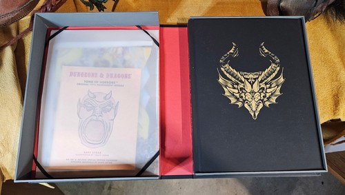 Dungeons & Dragons  Art & Arcana A Visual History Special Edition OOP Rare - Picture 3 of 4