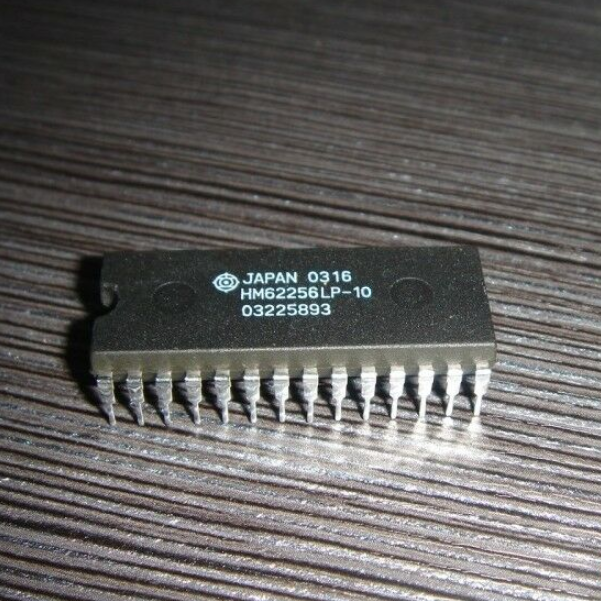 Lot De 5 Circuits Intégrés HM6116L-70 HM6116L Hitachi DIP-24 - Reconditionnés