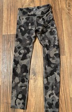 Youth Athleta Girl Brown Camo Printed Chit Chat Workout Leggings - Size Large 12