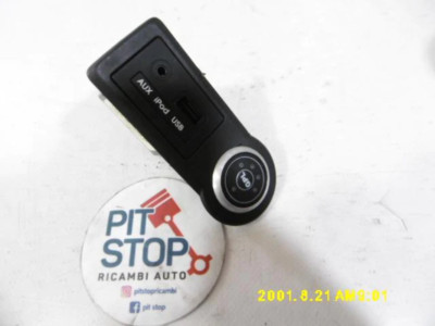 96120-1P000 PORTA INGRESSO USB AUX KIA VENGA 1° SERIE (2012) 1018659 | eBay