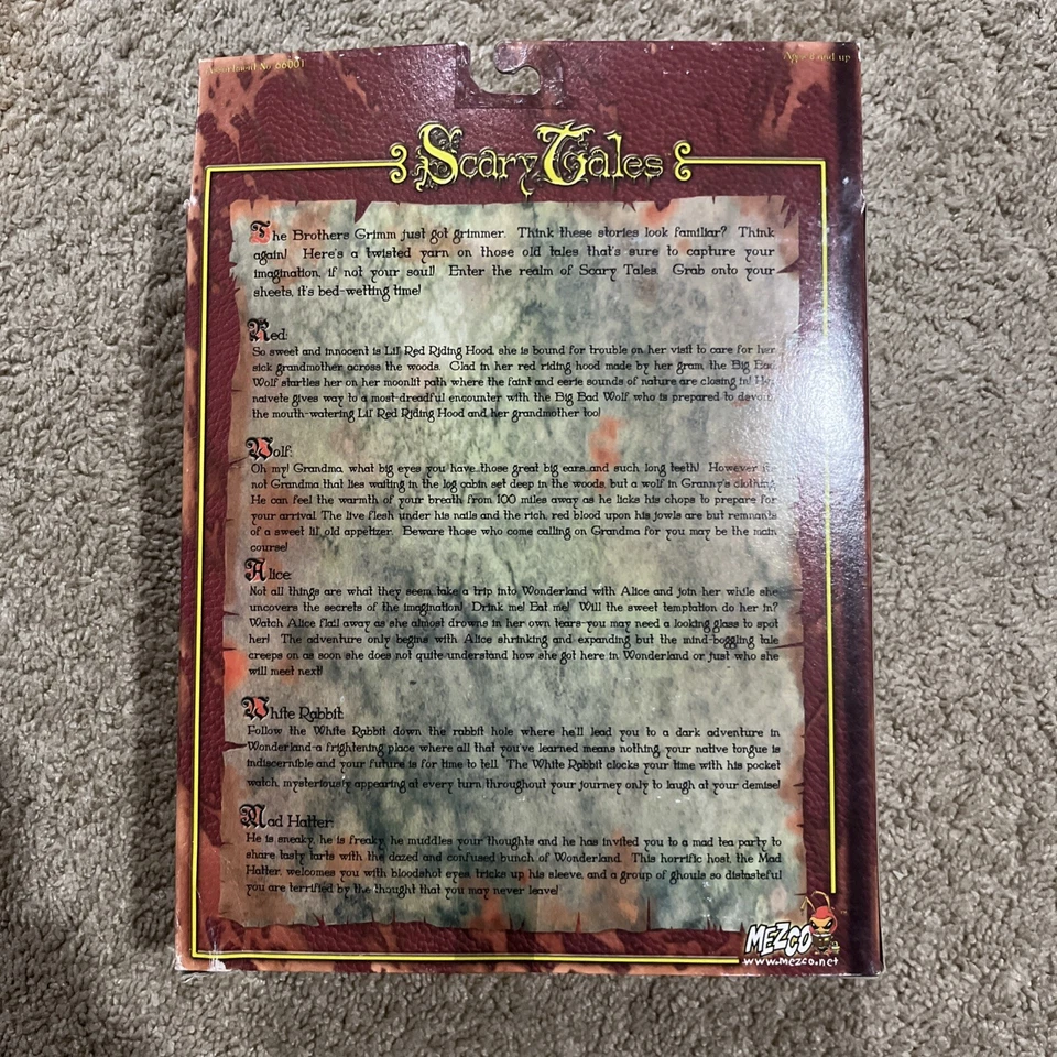 Mezco Scary Tales - Caperucita Roja Lil’ - 2001 Foto 4 de 4