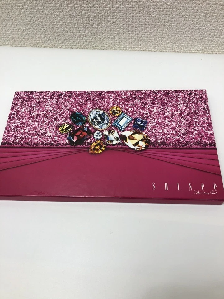 SHINee Girl (First Press Limited Edition A) CD + DVD Foto 2 de 4