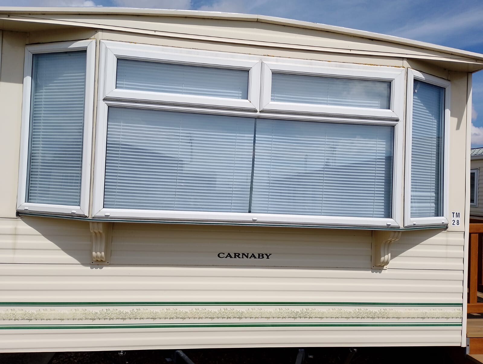 STATIC CARAVAN 6 BERTH FOR SALE SITED AT GOLDEN PALM, CHAPEL ST